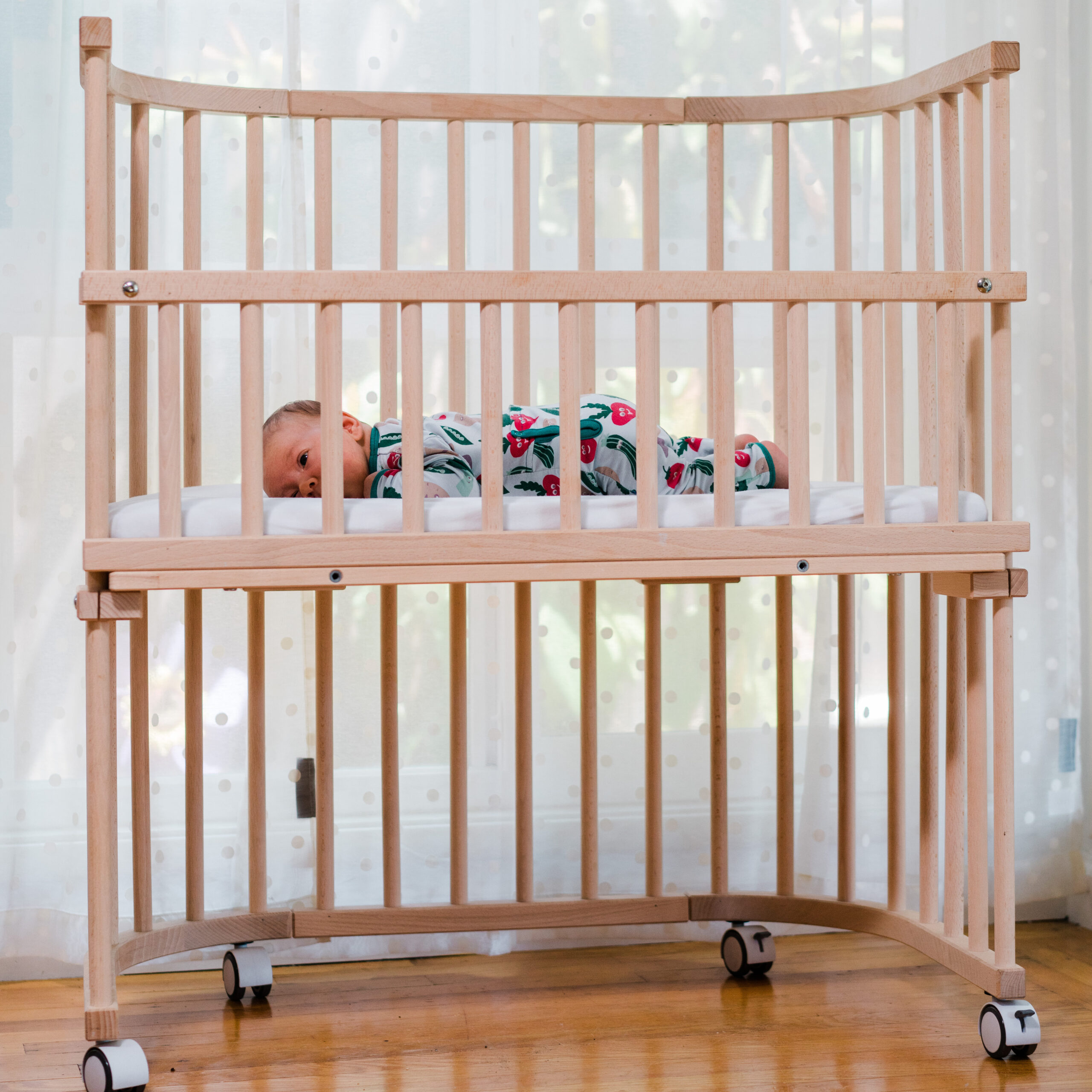 Best wood for baby crib online